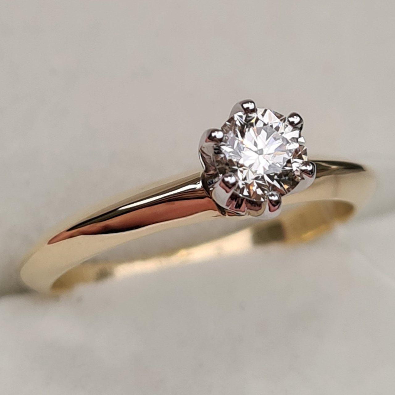 Кольцо Deimantas 97476905 16,5р 2,65гр 0,40ct. купить,NaN