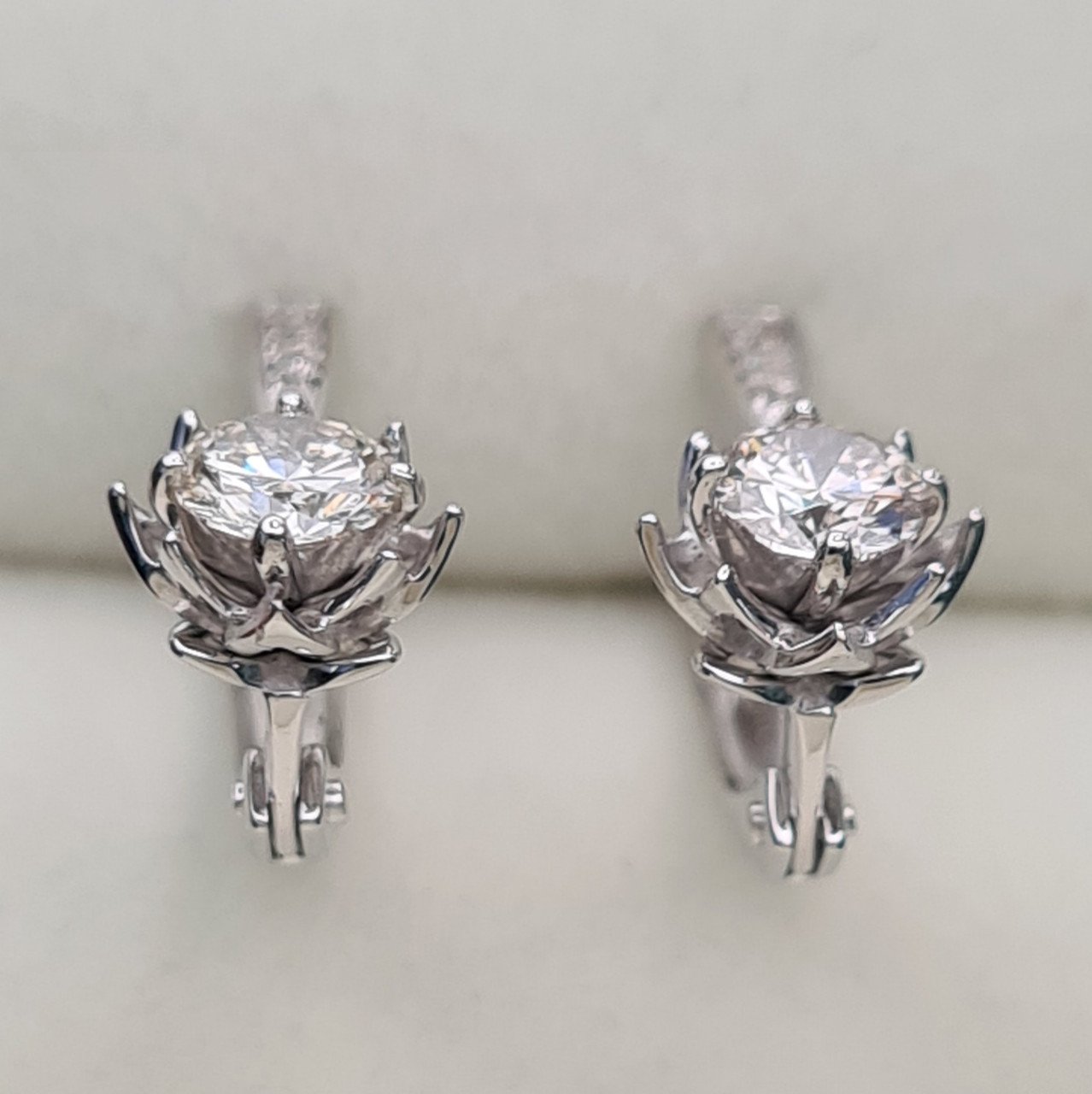 Серьги Deimantas 92807588 2,63гр 0,66ct. купить,NaN
