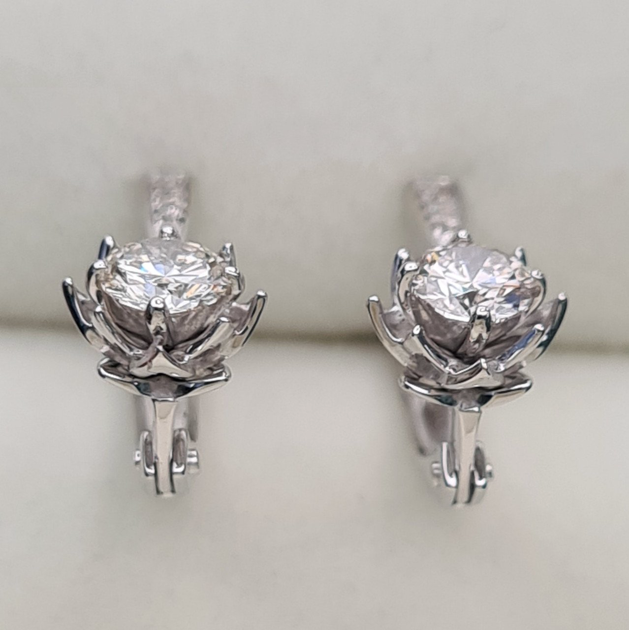 Серьги Deimantas 92807588 2,63гр 0,66ct. купить,NaN