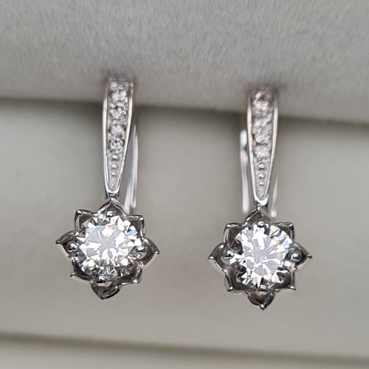 Серьги Deimantas 92807588 2,63гр 0,66ct. купить,NaN