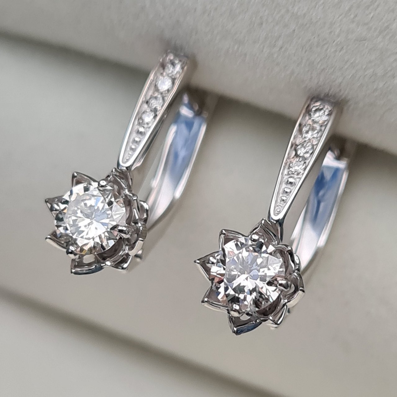 Серьги Deimantas 92807588 2,63гр 0,66ct. купить,NaN