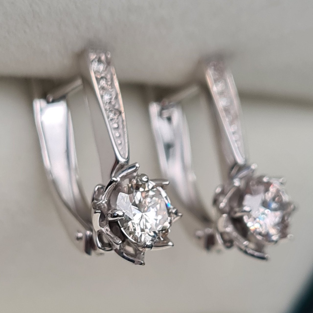 Серьги Deimantas 92807588 2,63гр 0,66ct. купить,NaN