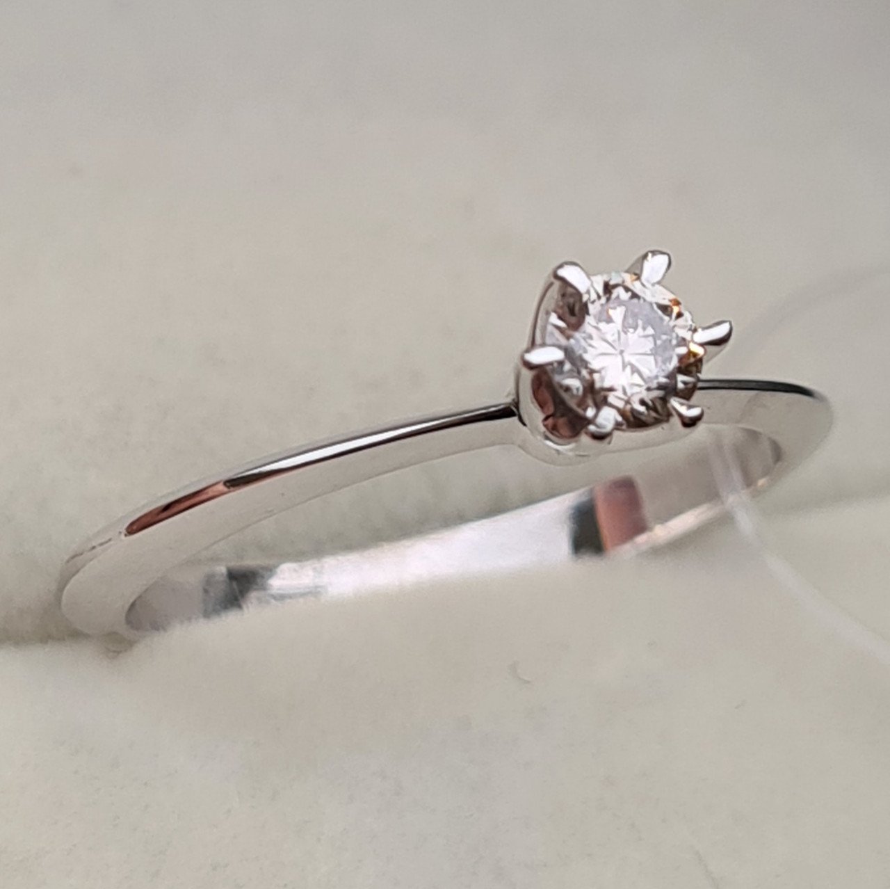 Кольцо Deimantas 97476932 16,51р 1,71гр 0,16ct. купить,NaN