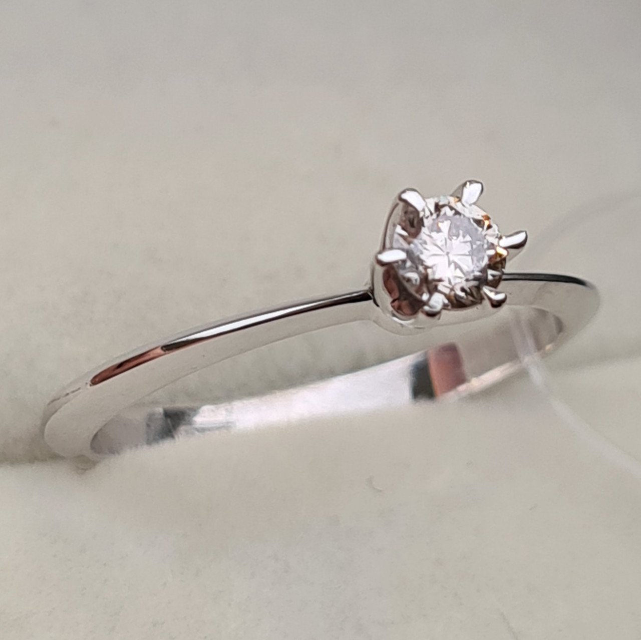 Кольцо Deimantas 97476932 16,51р 1,71гр 0,16ct. купить,NaN