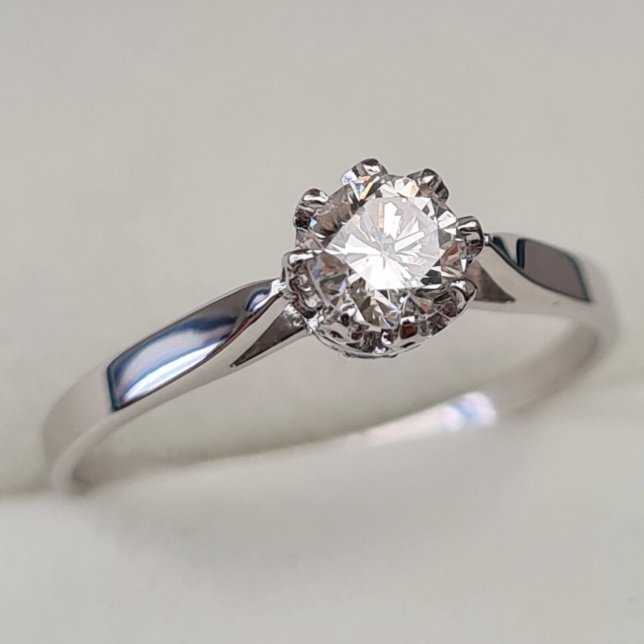 Кольцо Deimantas 92945231 17,5р 1,51гр 0,42ct. купить,NaN