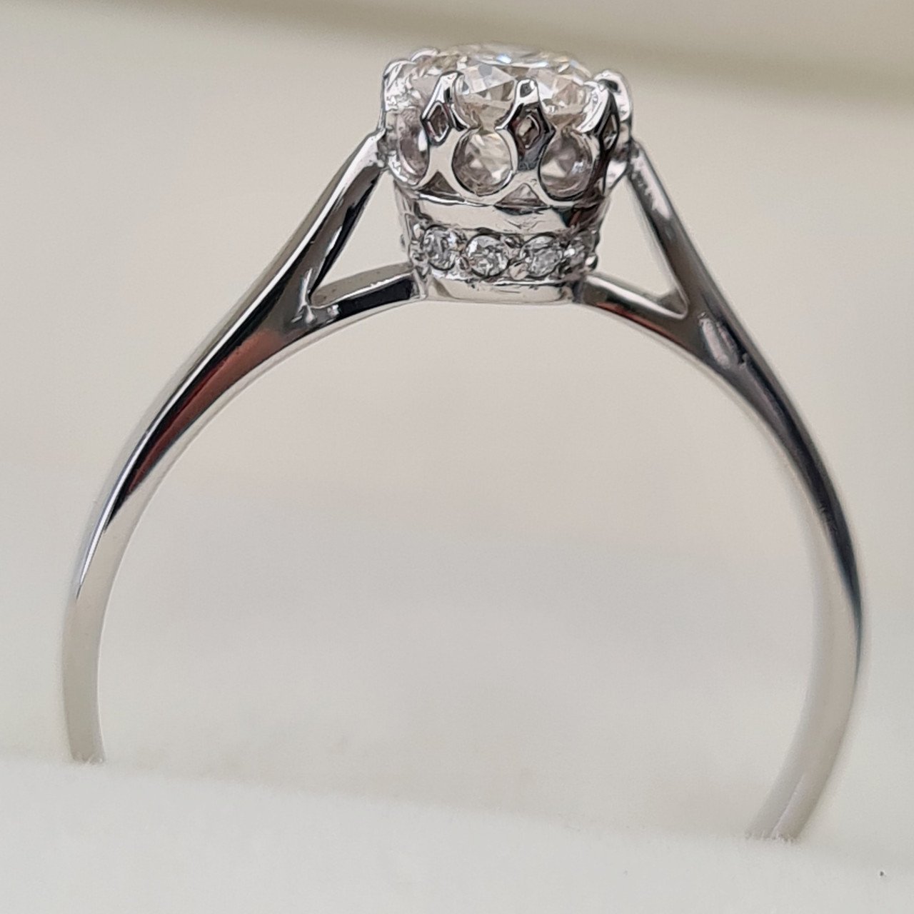 Кольцо Deimantas 92945231 17,5р 1,51гр 0,42ct. купить,NaN