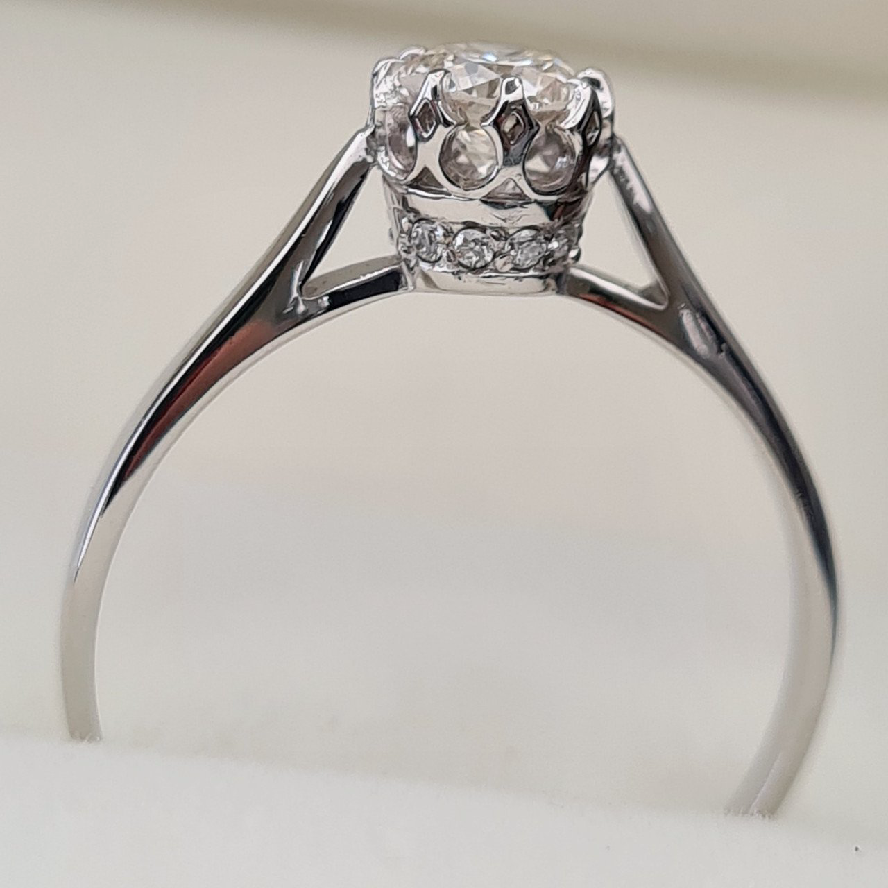 Кольцо Deimantas 92945231 17,5р 1,51гр 0,42ct. купить,NaN