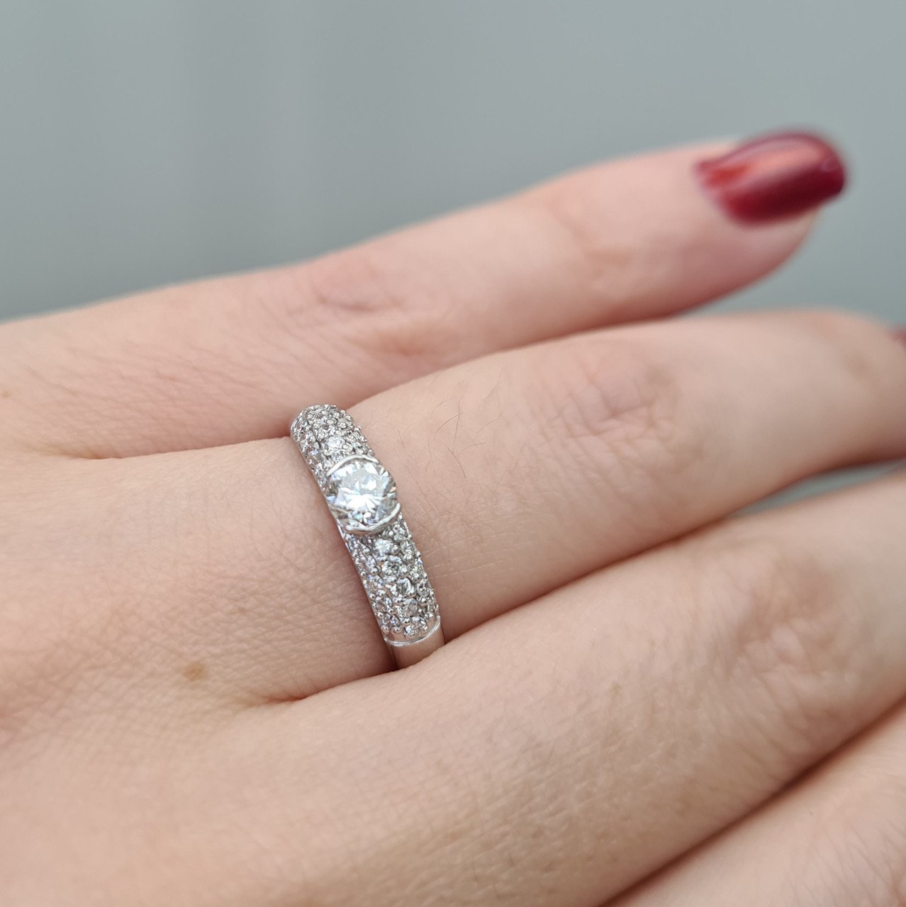 Кольцо Deimantas 92945271 17р 1,87гр 0,60ct. купить,NaN