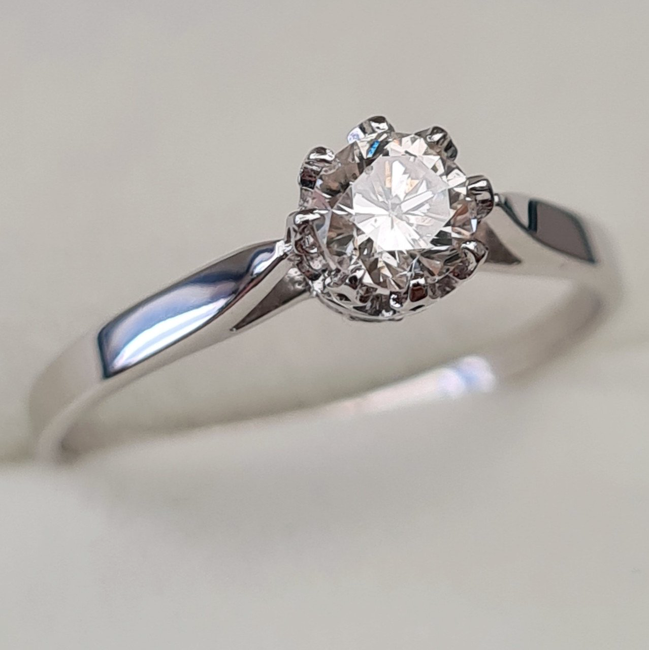 Кольцо Deimantas 92945231 17,5р 1,51гр 0,42ct. купить,NaN