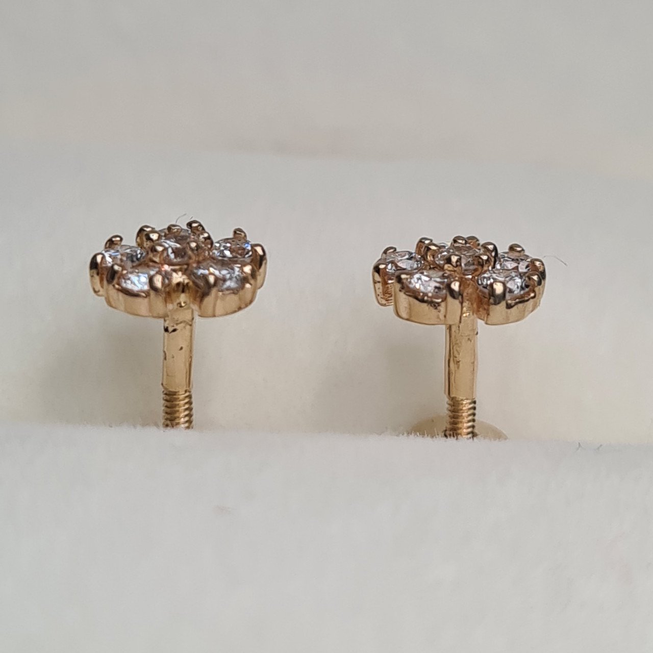 Серьги Deimantas 95831237 1,37гр 0,38ct. купить,NaN