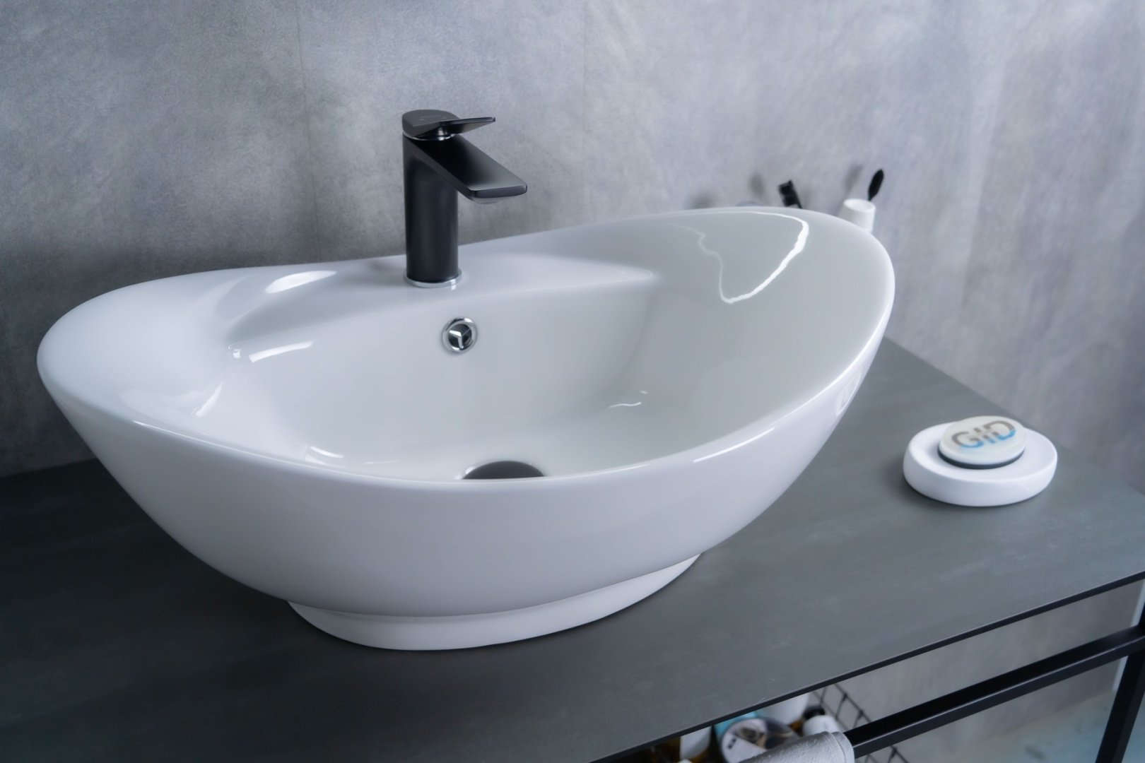 Раковина GID-ceramic N9018 накладная овальная 39, фаянс