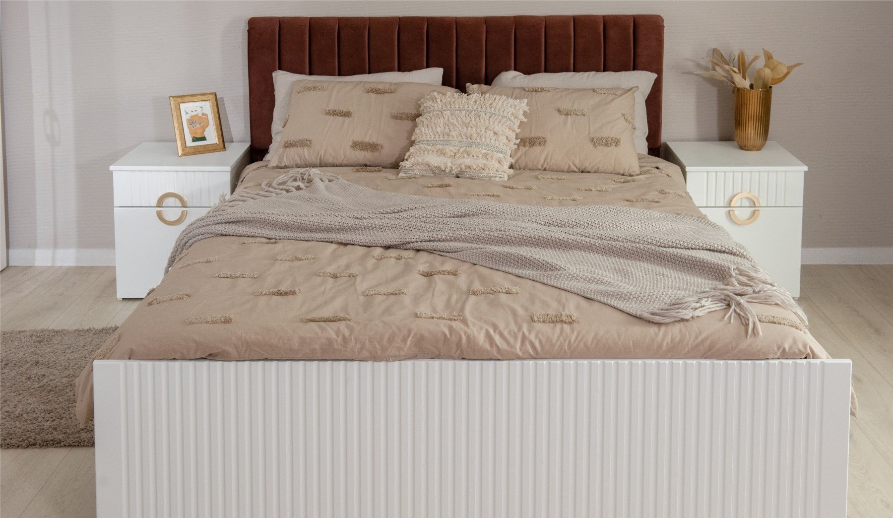 Кровать Imperial 582 Миа 160x200см купить,NaN