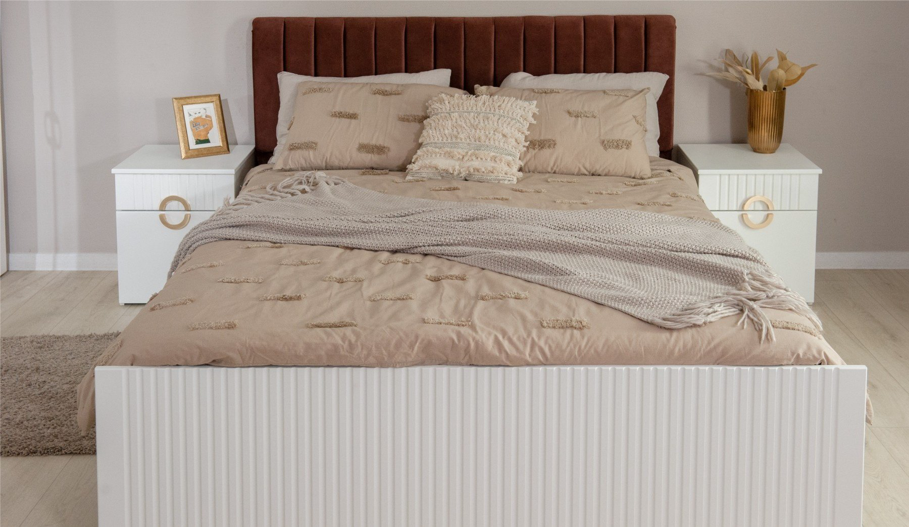 Кровать Imperial 582 Миа 160x200см купить,NaN