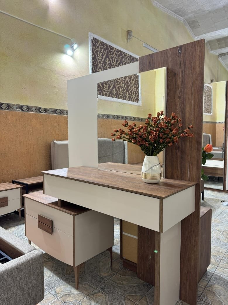 Гарнитур LIDER CLASSIC Safina, сп. место 180х200 см дуб вотан купить,NaN