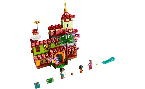 Конструктор Lego Disney Princess Дом семьи Мадригал 43202