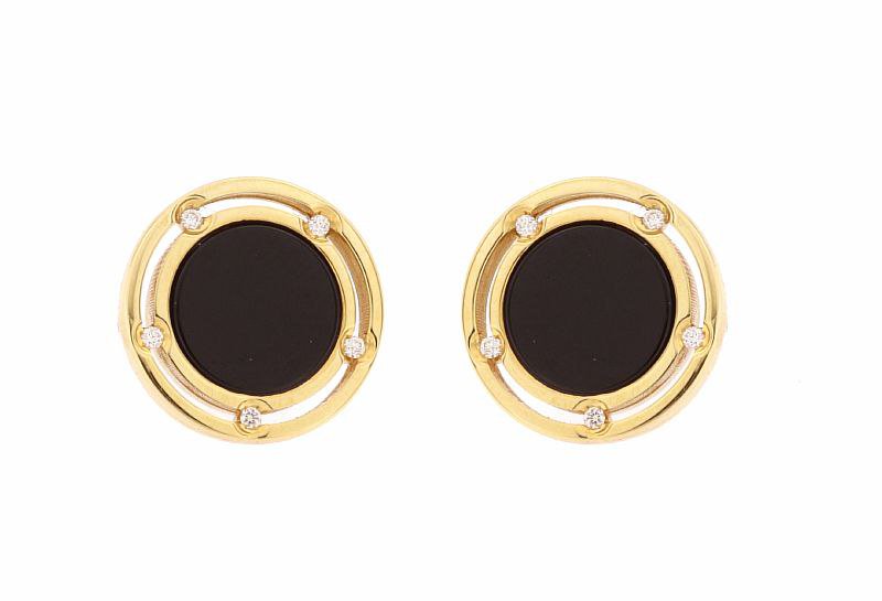 Серьги Damiani 11652 д 7гр 0,69гр 0,05ct. купить,NaN