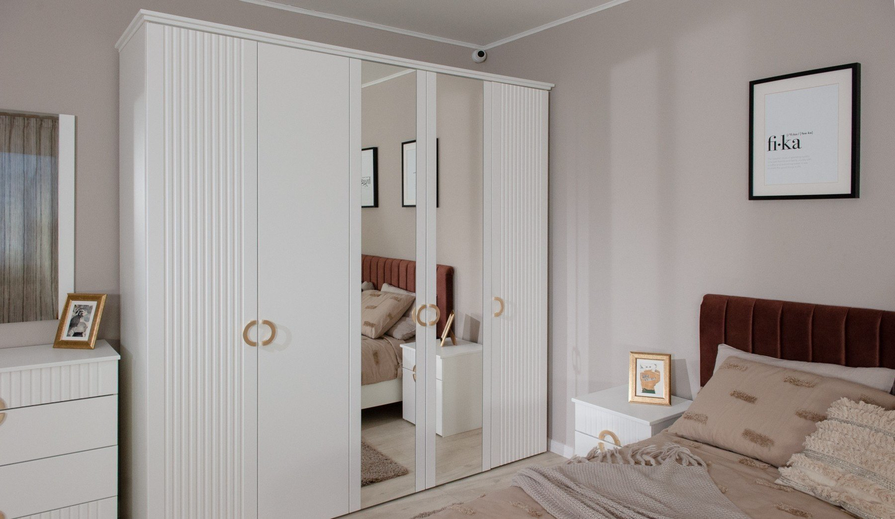 Распашной шкаф IMPERIAL 585 Миа, 220.5x221х67 см, белый купить,NaN