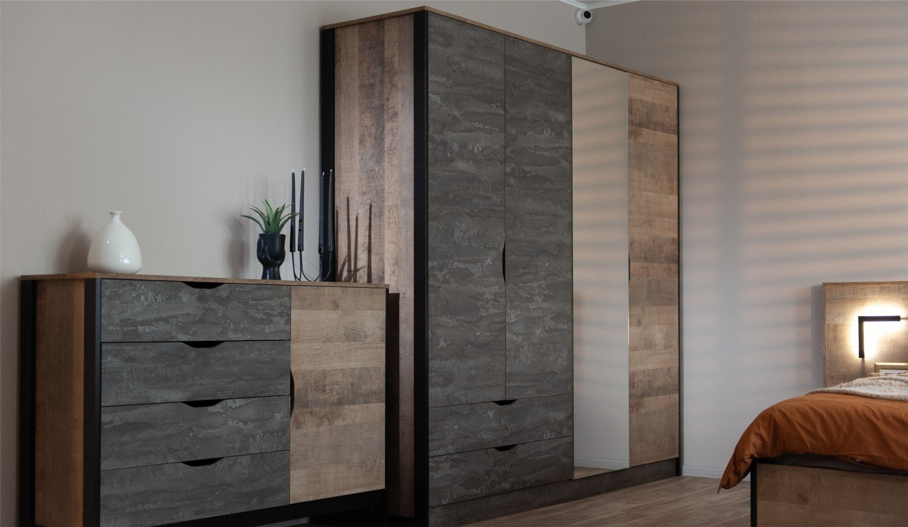 Распашной шкаф DOMA Распашной шкаф LOFT STOK 4Д-213, 213x207х56 см, черный, коричневый купить,NaN