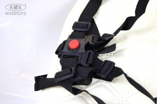 River Toys М333БХ белый купить,NaN