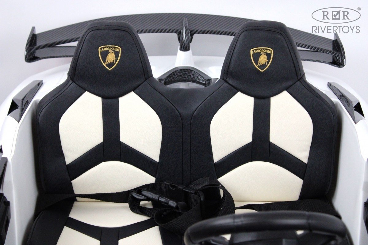 River Toys Lamborghini A111MP белый купить,NaN