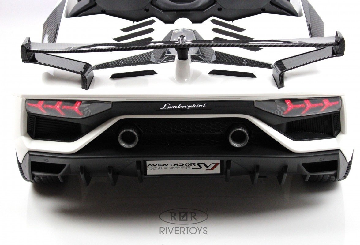 River Toys Lamborghini A111MP белый купить,NaN