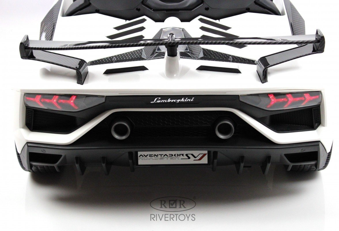 River Toys Lamborghini A111MP белый купить,NaN