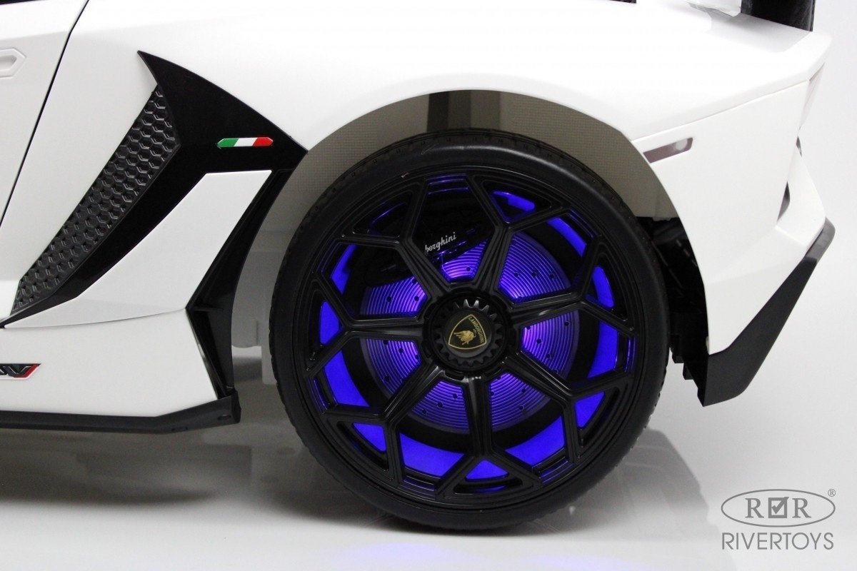 River Toys Lamborghini A111MP белый купить,NaN