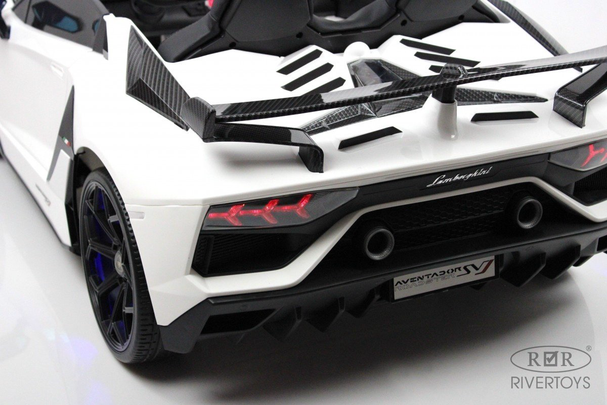 River Toys Lamborghini A111MP белый купить,NaN