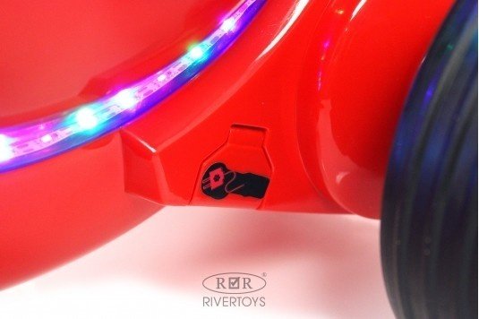 River Toys HL300 красный