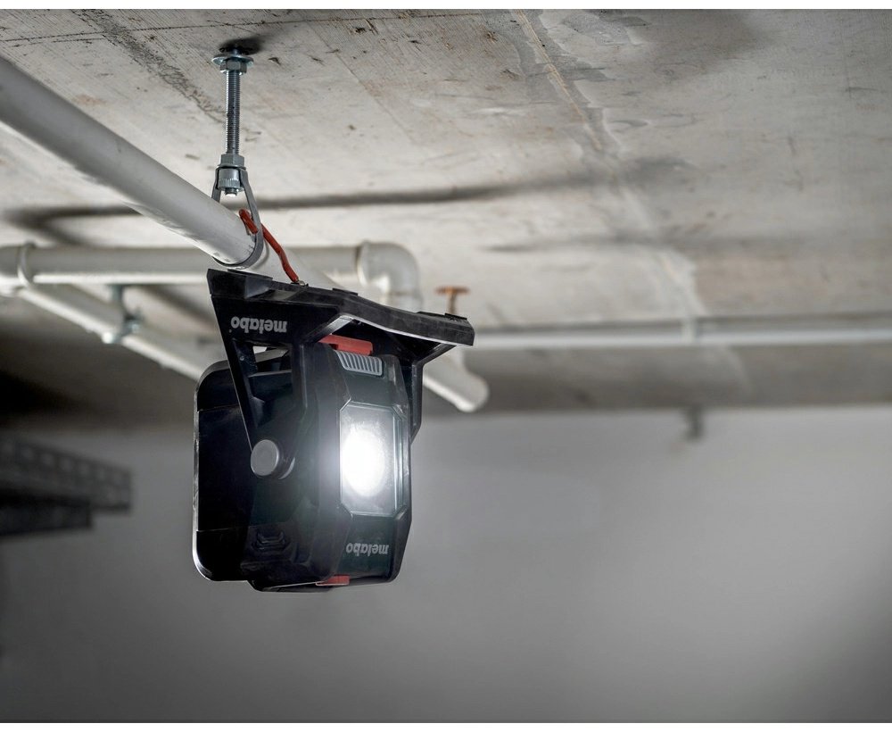Metabo фонарь-прожектор BSA 12-18 LED 2000 (601504850) питание от аккумулятора купить,NaN