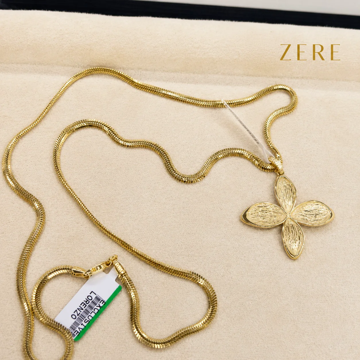 Золотая цепь ZERE 585 пробы с кулоном цветок 12.06гр - ForteMarket Золотая цепь ZERE 585 пробы с кулоном цветок 12.06гр купить,959800