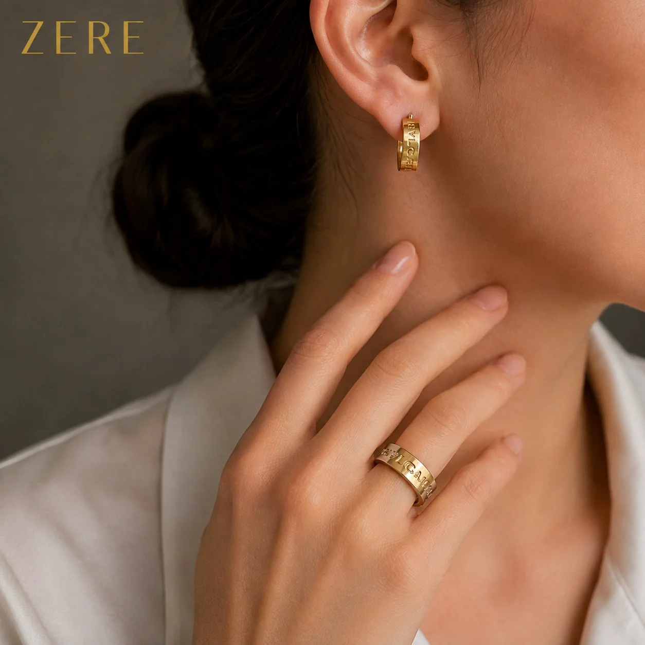 Комплект Zere серьги и кольцо золото 585 4.58гр 18р купить,384300