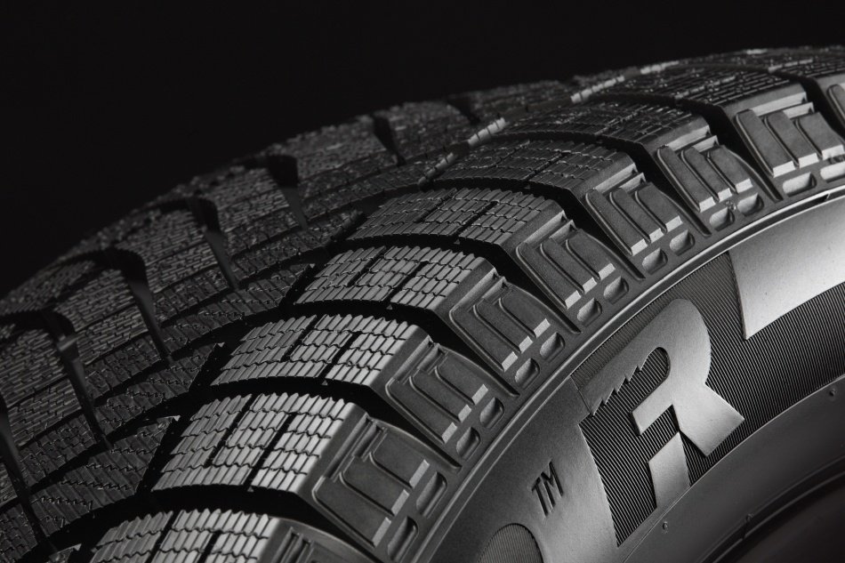 Шина  Pirelli Scorpion Zero AO 255/55 R18 109H XL летняя купить,NaN
