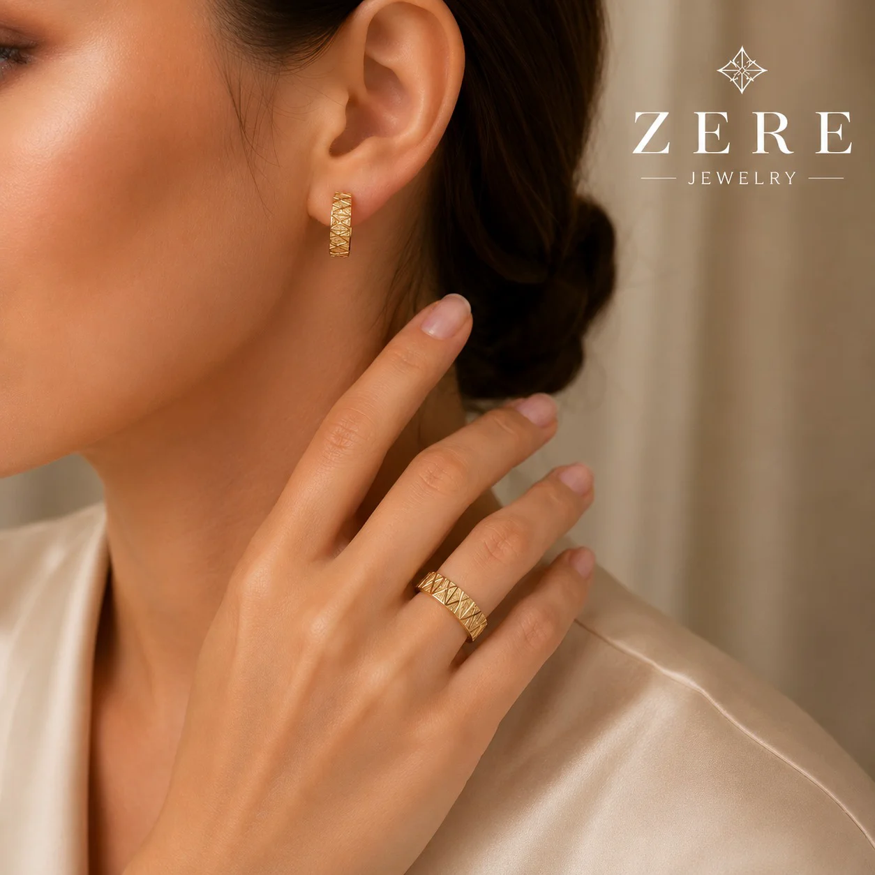 Комплект Zere серьги и кольцо золото 585 5.65гр 18.5р купить,479250