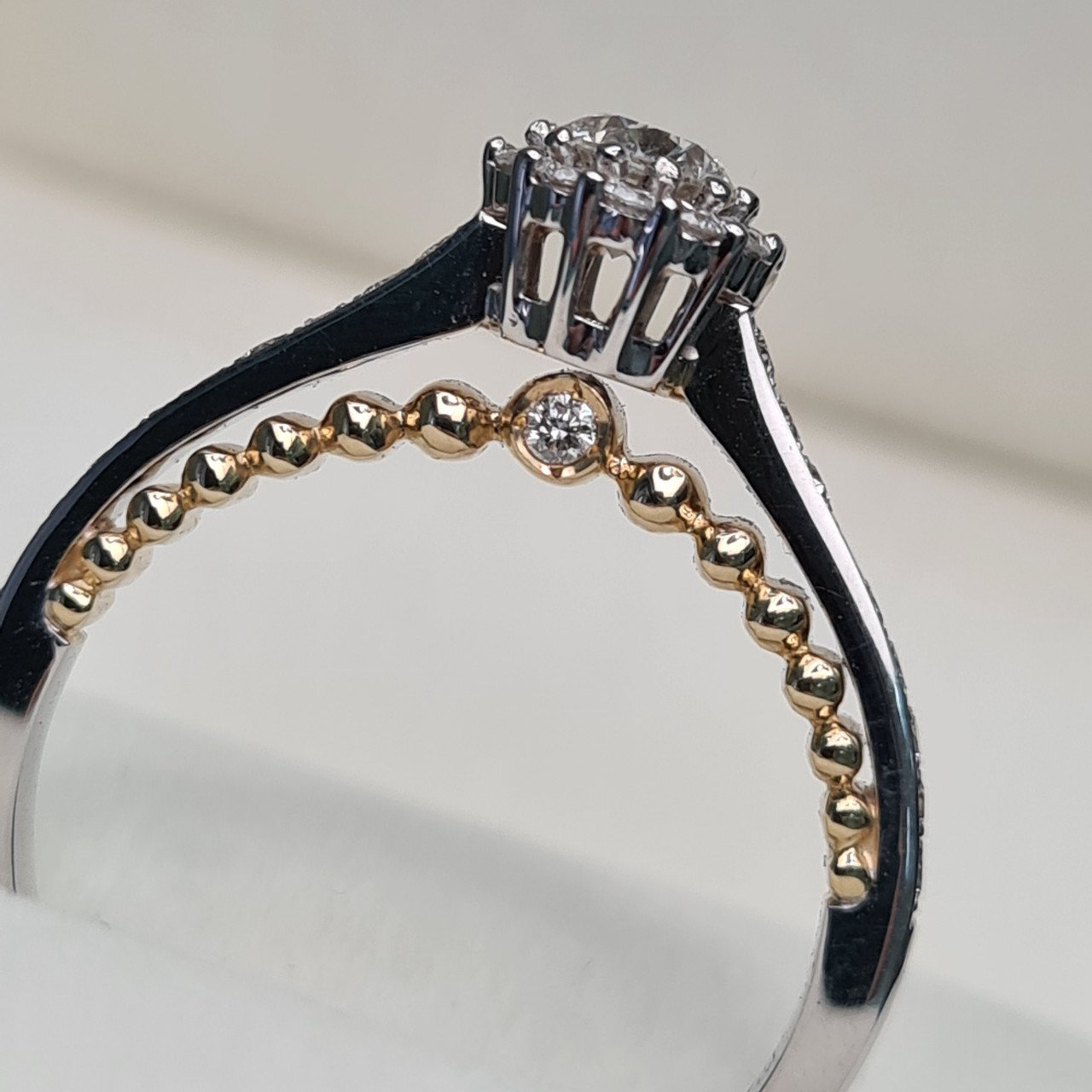Кольцо Deimantas 98275524 17р 3,77гр 0,65ct. купить,NaN