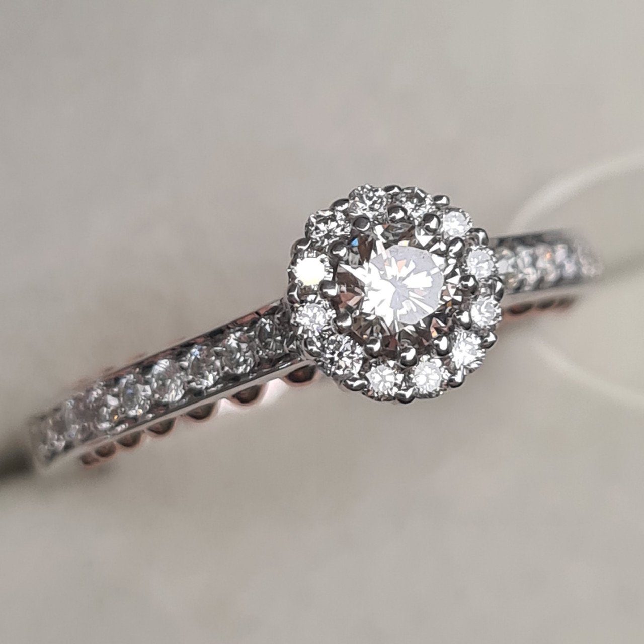 Кольцо Deimantas 98276474 17,2р 3,8гр 0,65ct. купить,NaN