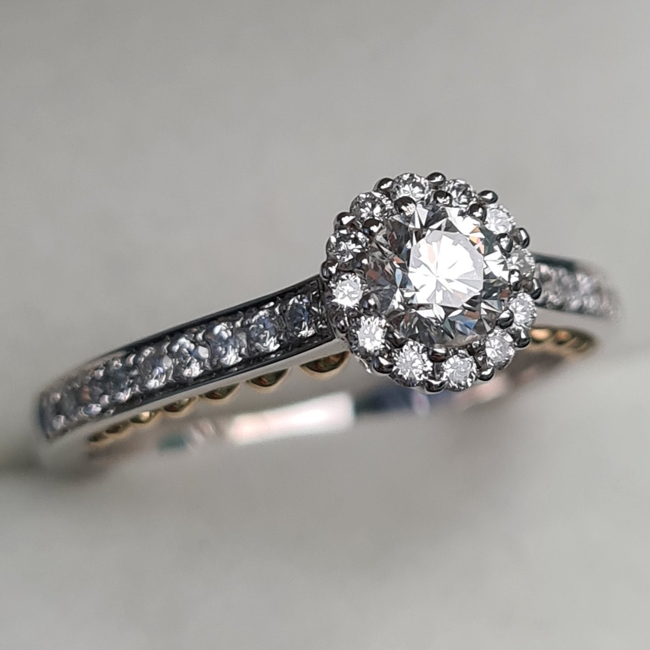 Кольцо Deimantas 98275524 17р 3,77гр 0,65ct. купить,NaN