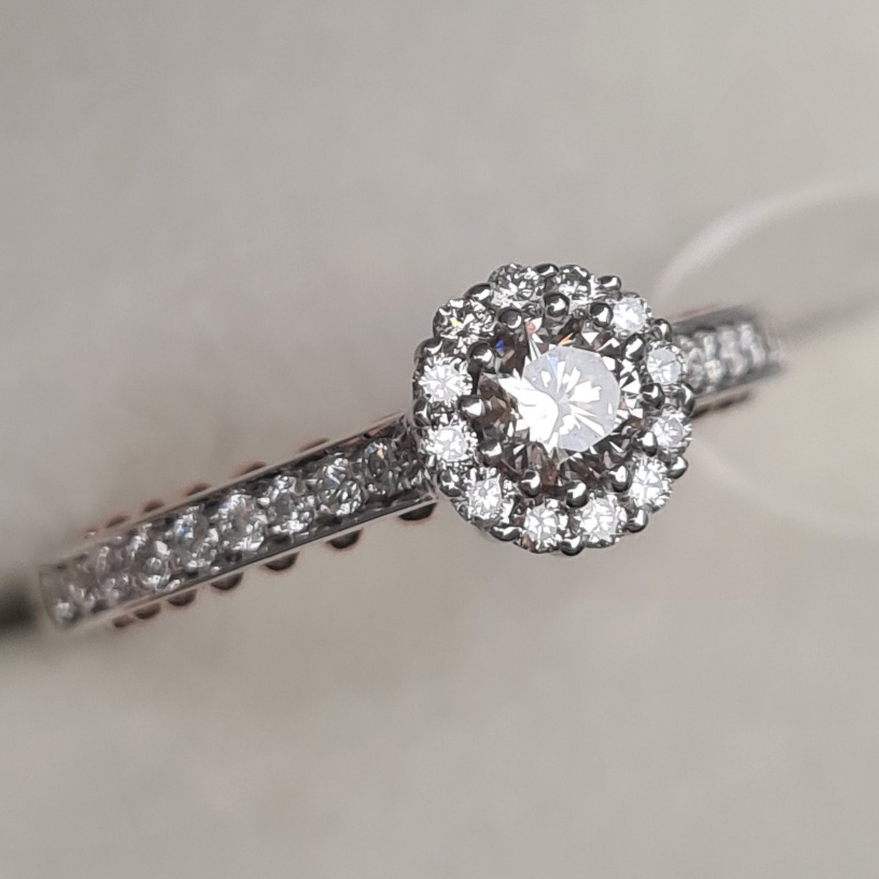 Кольцо Deimantas 98276474 17,2р 3,8гр 0,65ct. купить,NaN