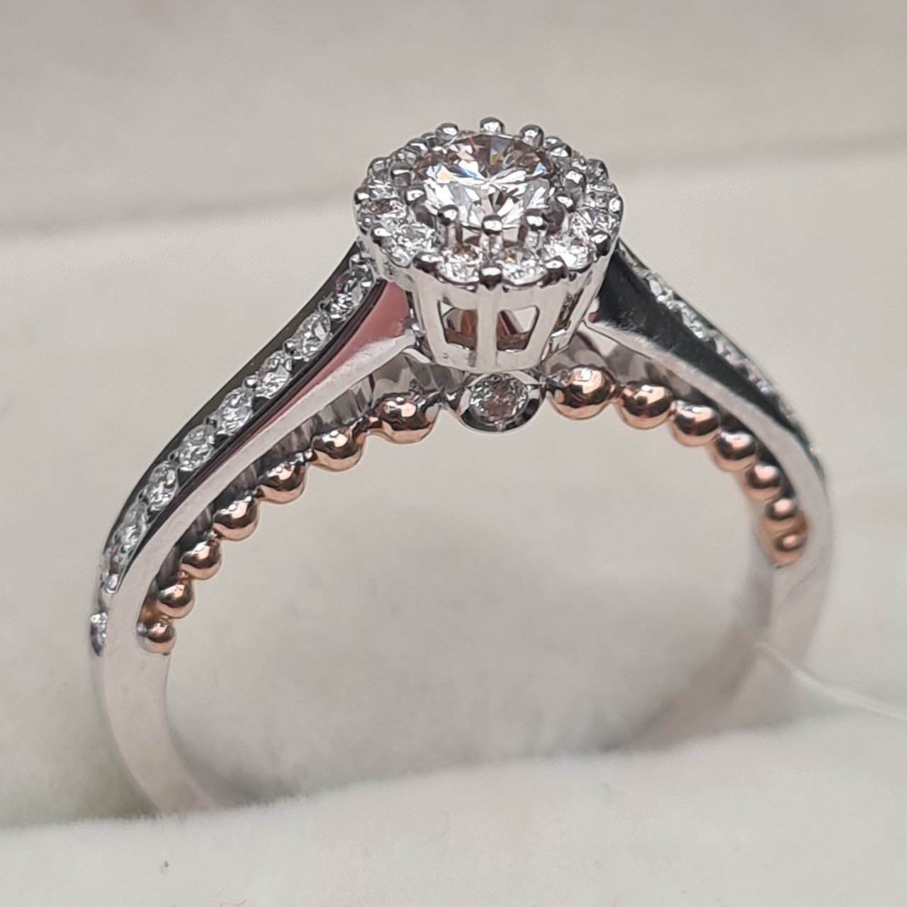 Кольцо Deimantas 98276474 17,2р 3,8гр 0,65ct. купить,NaN