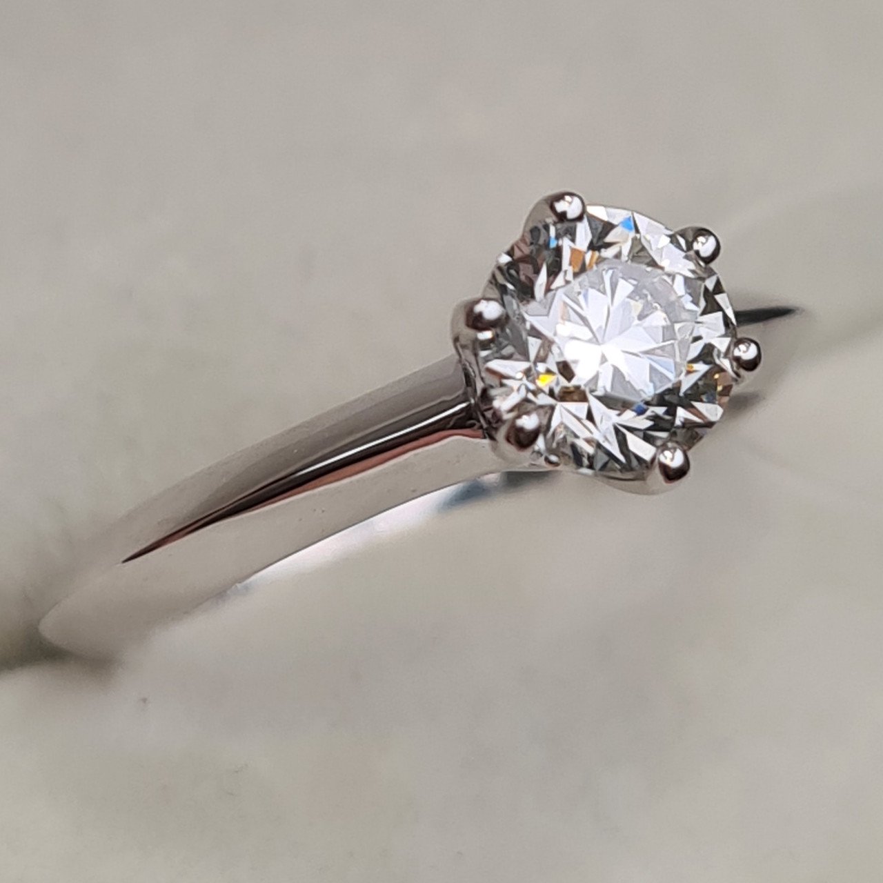 Кольцо Deimantas 98364188 16,5р 2,58гр 0,75ct. купить,NaN