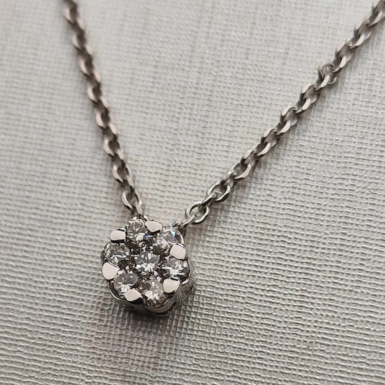 Колье Deimantas 106086045 45см 2,84гр 0,17ct. купить,NaN