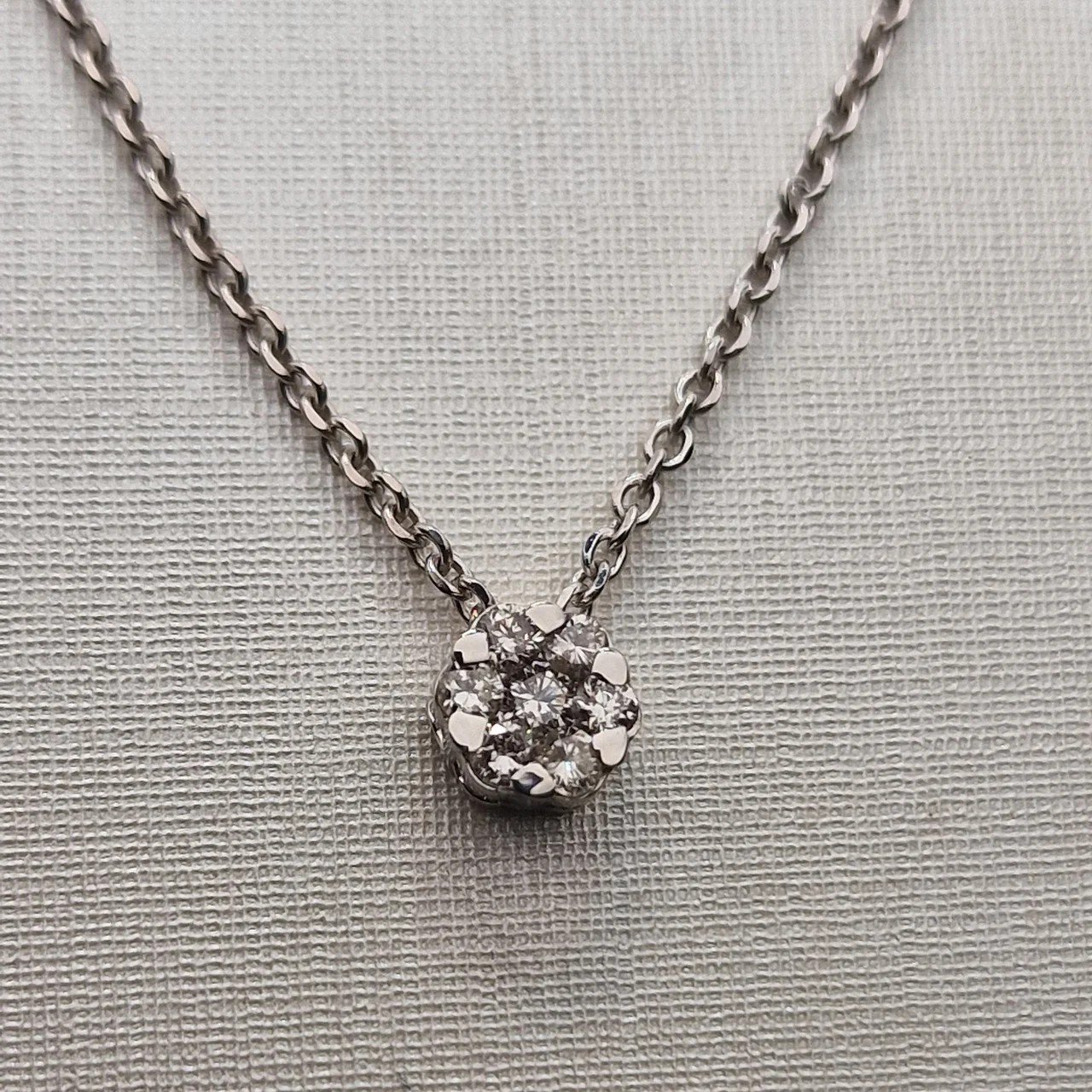 Колье Deimantas 106086045 45см 2,84гр 0,17ct. купить,NaN