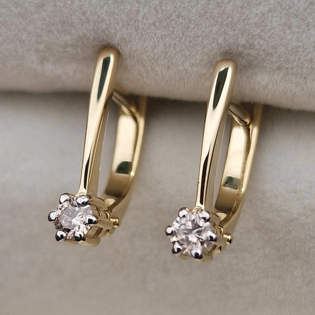 Серьги Deimantas 106082421 2,52гр 0,24ct. купить,NaN
