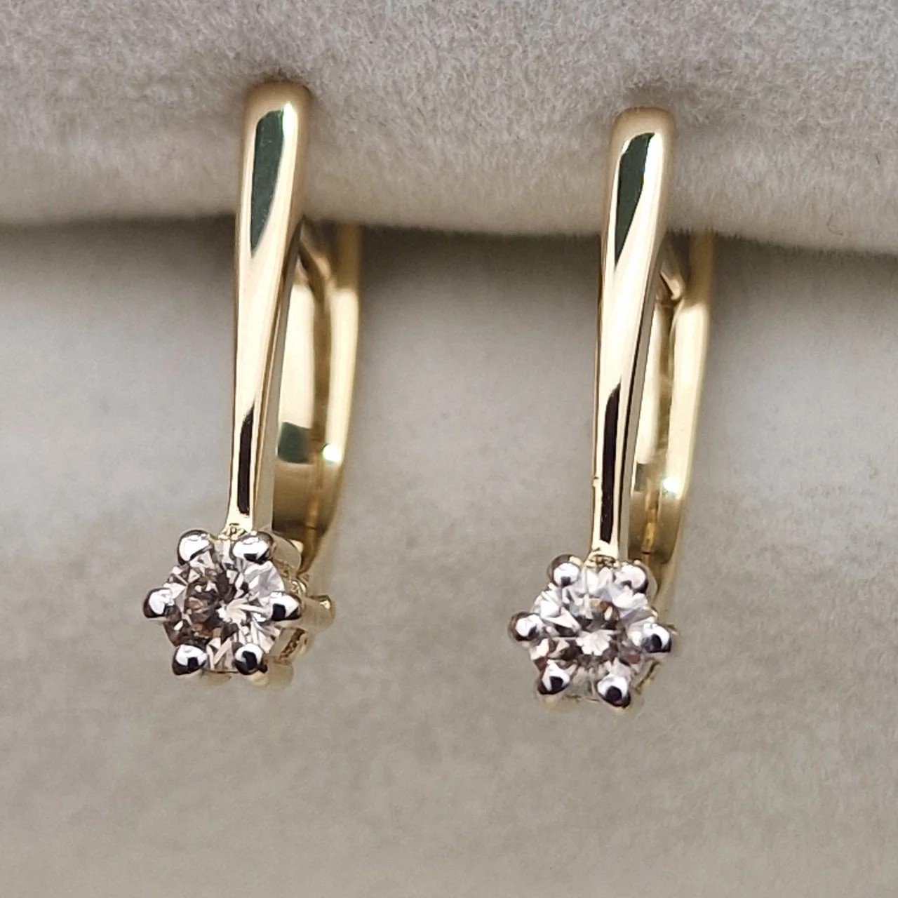 Серьги Deimantas 106082424 2,51гр 0,158ct. купить,NaN