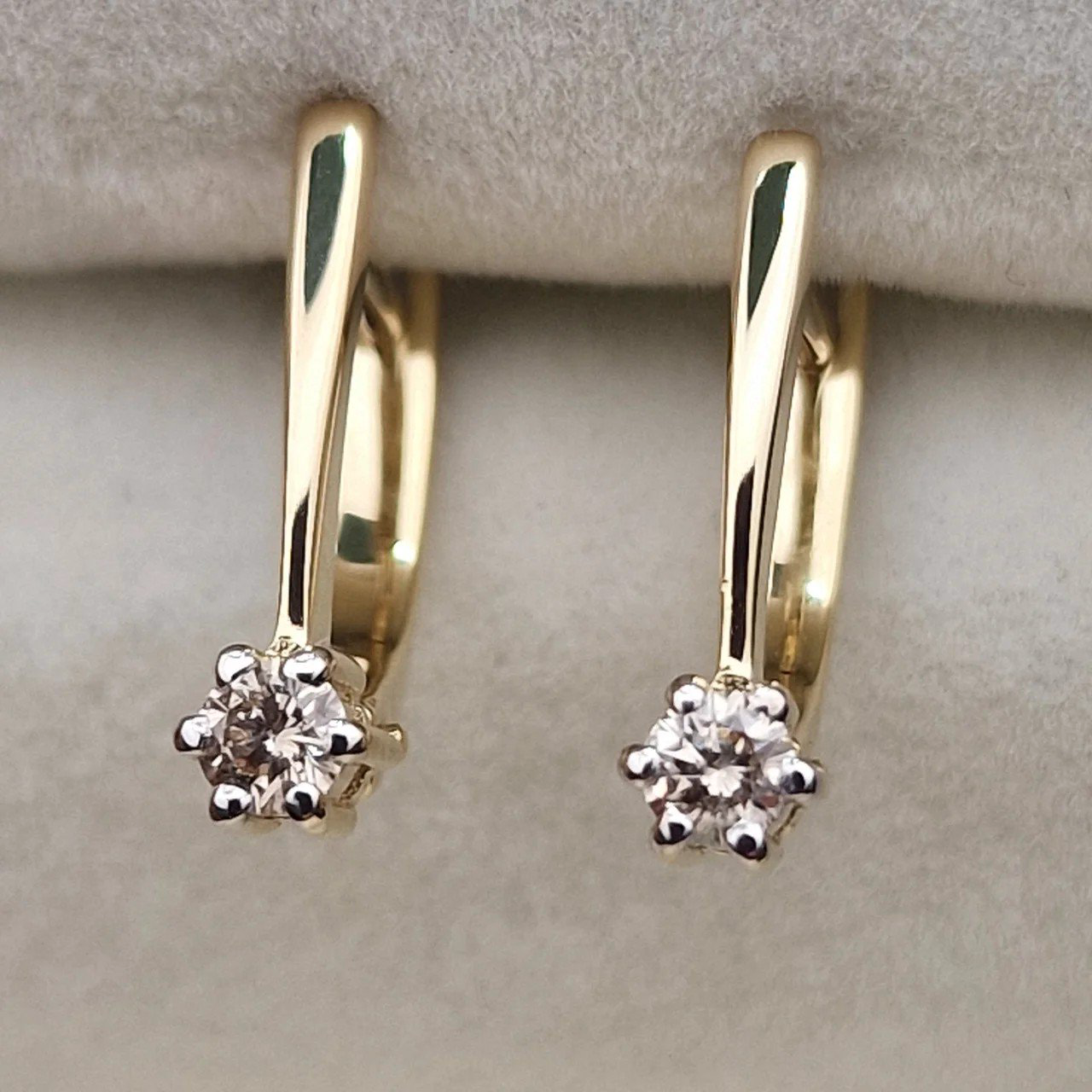 Серьги Deimantas 106082424 2,51гр 0,158ct. купить,NaN