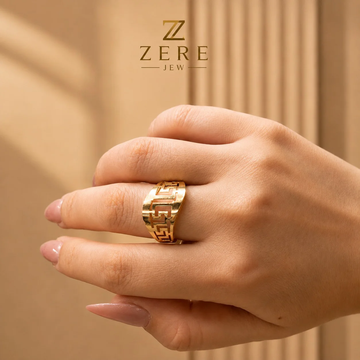 Золотое кольцо ZERE 585 пробы 3,93г 18р купить,321260