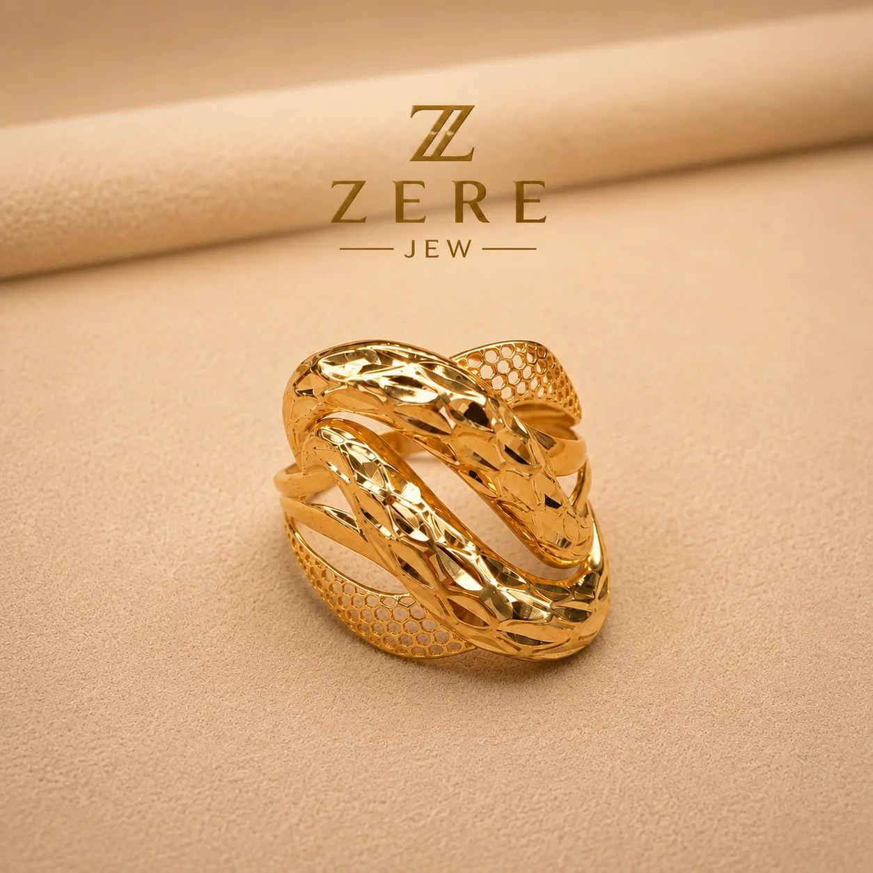 Золотое кольцо ZERE 585 пробы 2,14г 19р купить,181900