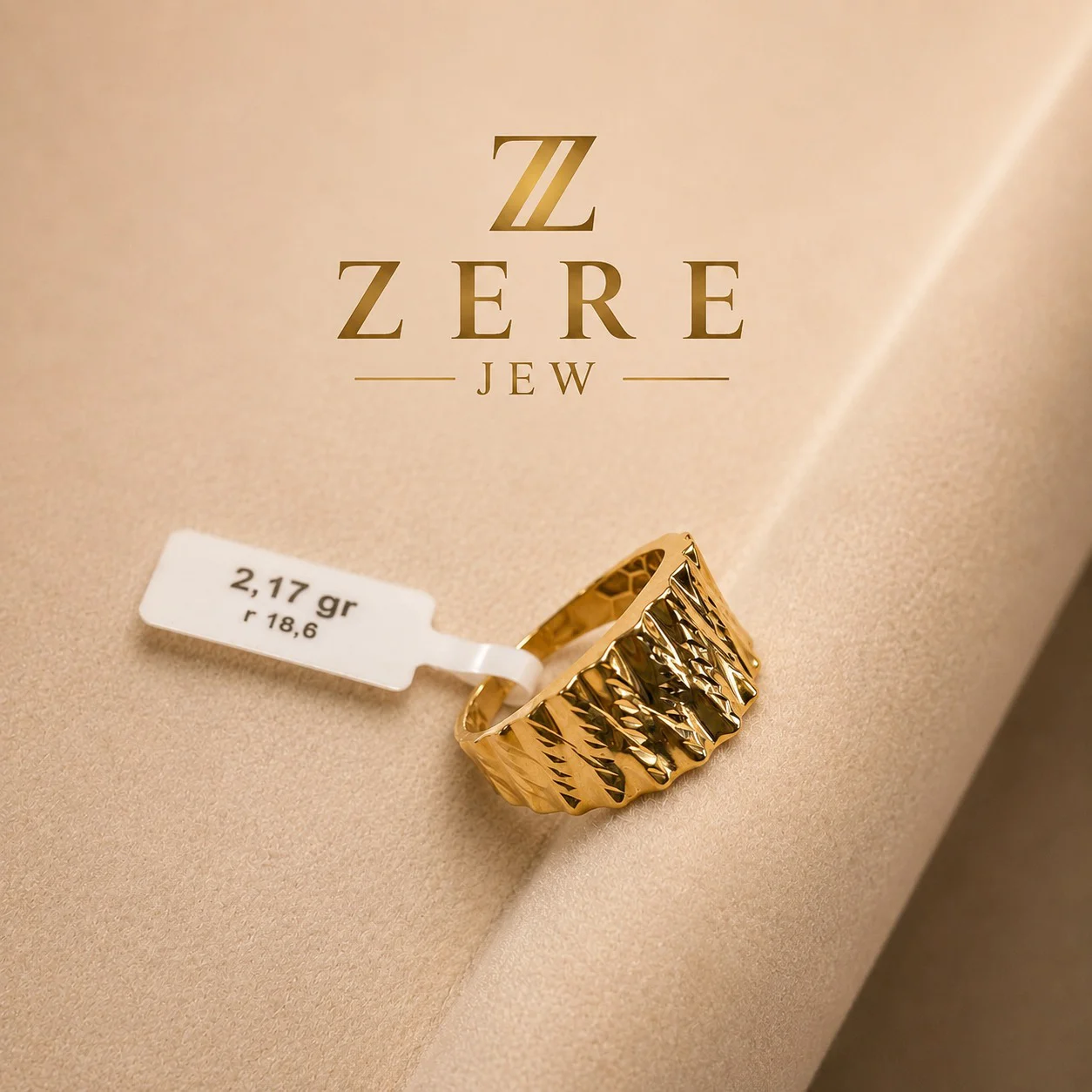 Золотое кольцо ZERE 585 пробы  2,17г 18,5р купить,184450