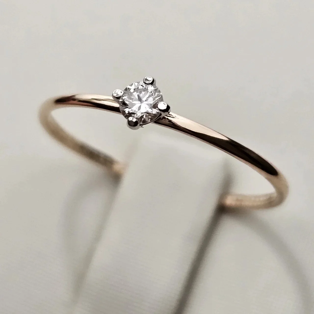 Кольцо Deimantas 113748530 16,5р 0,08ct. купить,NaN