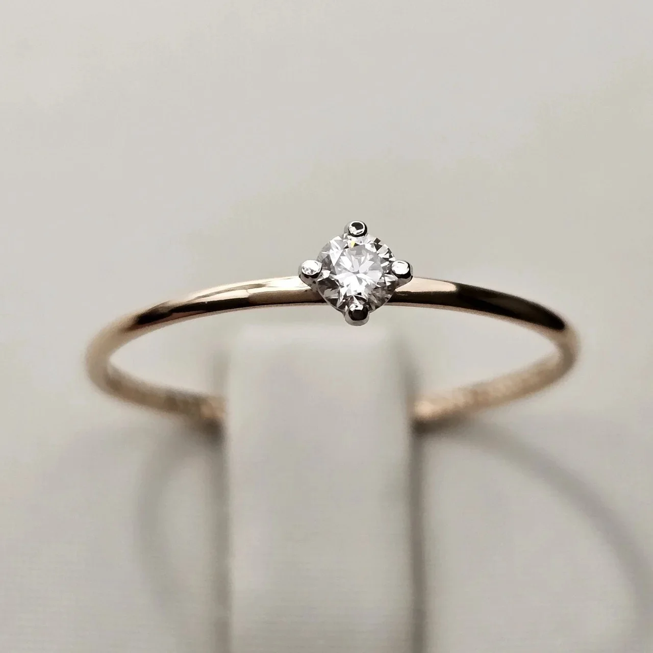 Кольцо Deimantas 113748530 16,5р 0,08ct. купить,NaN